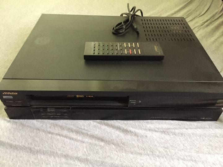 Victor・JVC HR-S7000