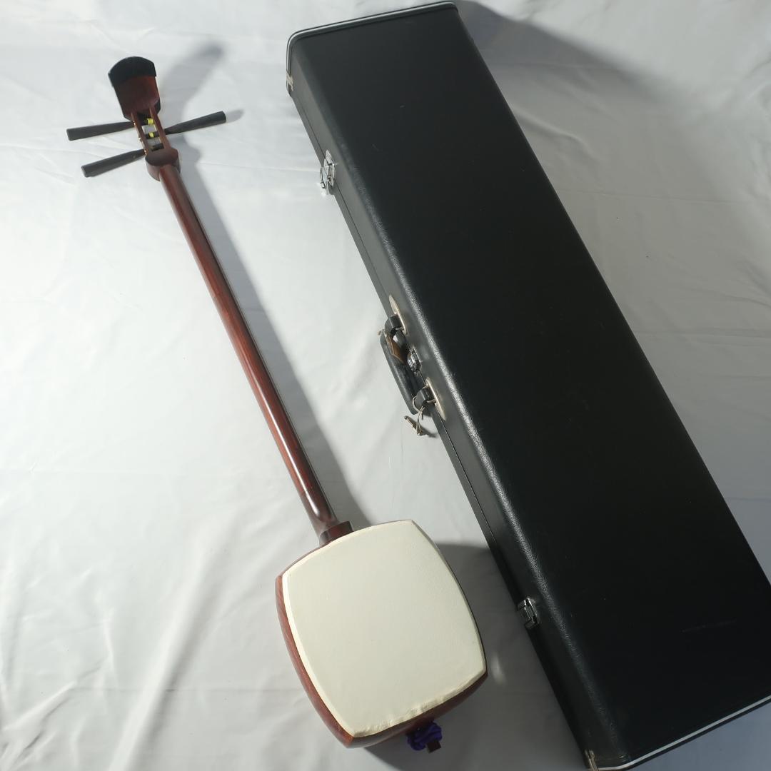 三味線 中棹 ハードケース 鼈甲撥 付属 地唄 和楽器 E26