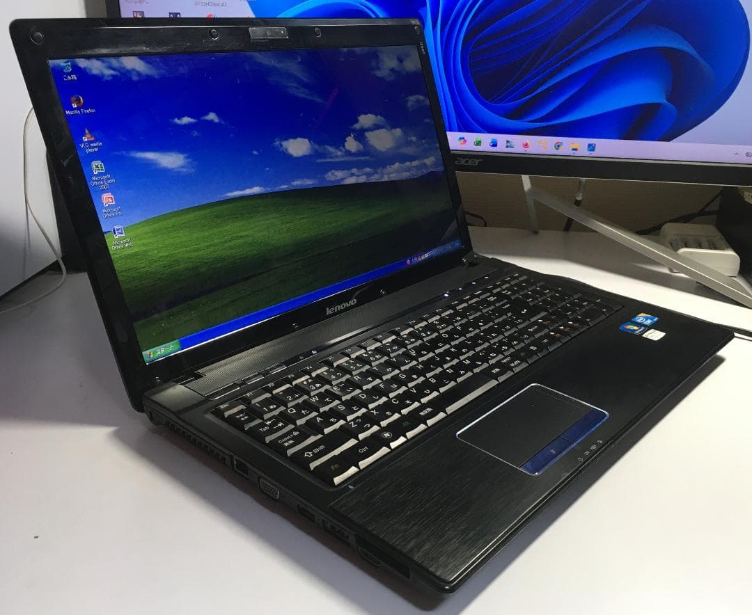 Windowsノート本体 Lenovo G560 0679ARJ WindowsXP