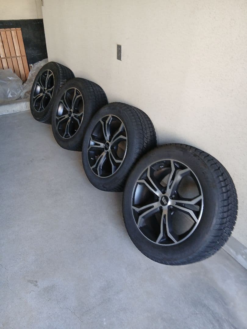 VOLVO　XC-40スタッドレスタイヤ&ホイール