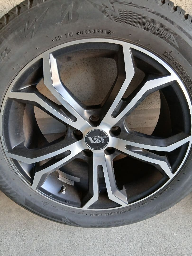 VOLVO　XC-40スタッドレスタイヤ&ホイール