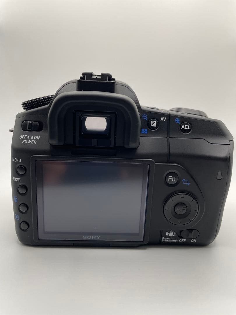 SONY α200 デジタル一眼レフカメラ 本体 Sigma レンズ　セット