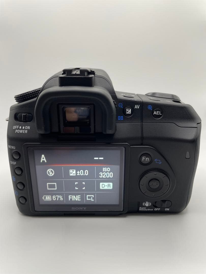 SONY α200 デジタル一眼レフカメラ 本体 Sigma レンズ　セット