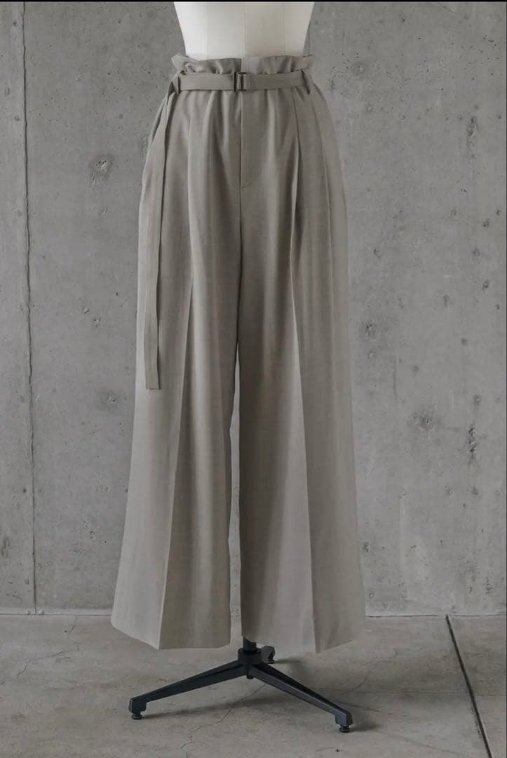 roughlow ラフロー　size less pants （LATTE）