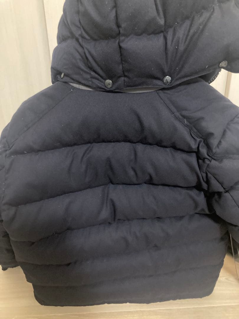 最終値下げモンクレール　ダウン　ネイビー