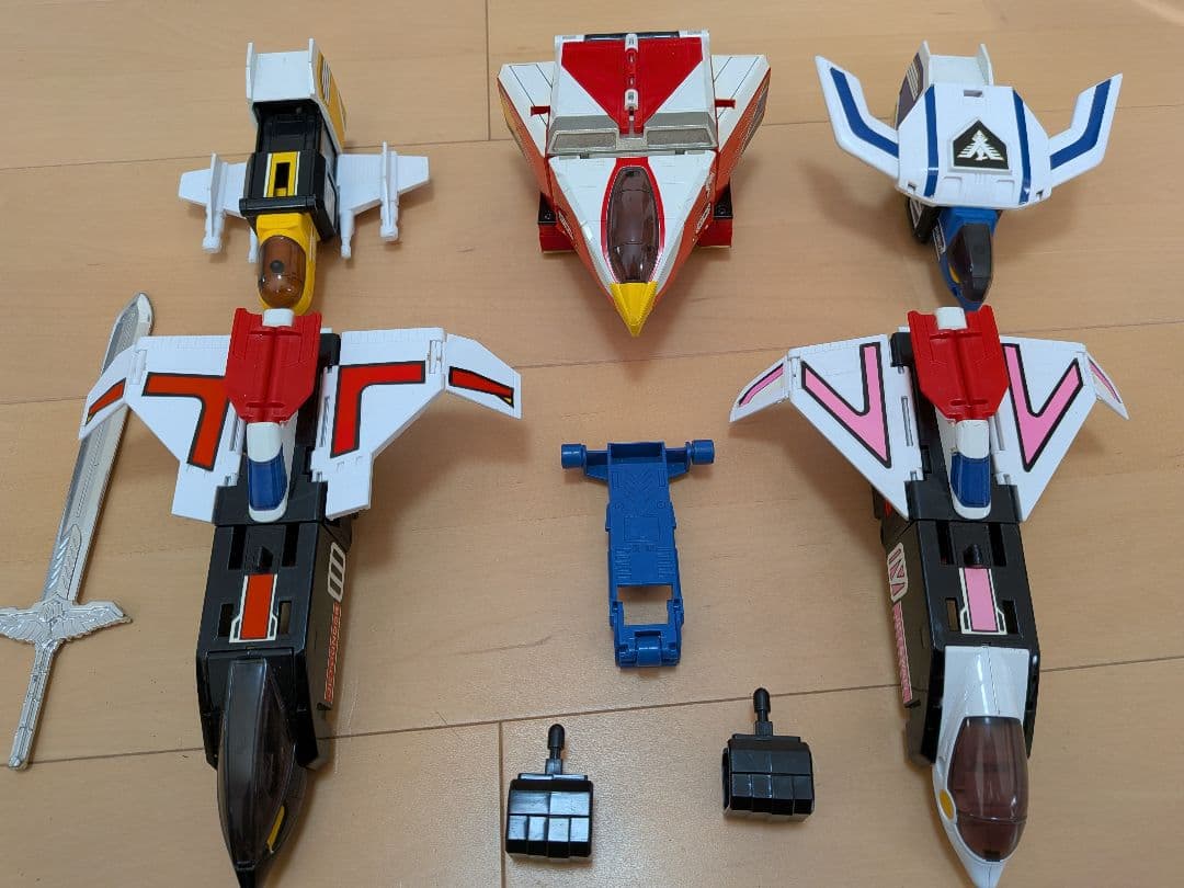 鳥人戦隊ジェットマン　DX超合金　天空合体　ジェットイカロス