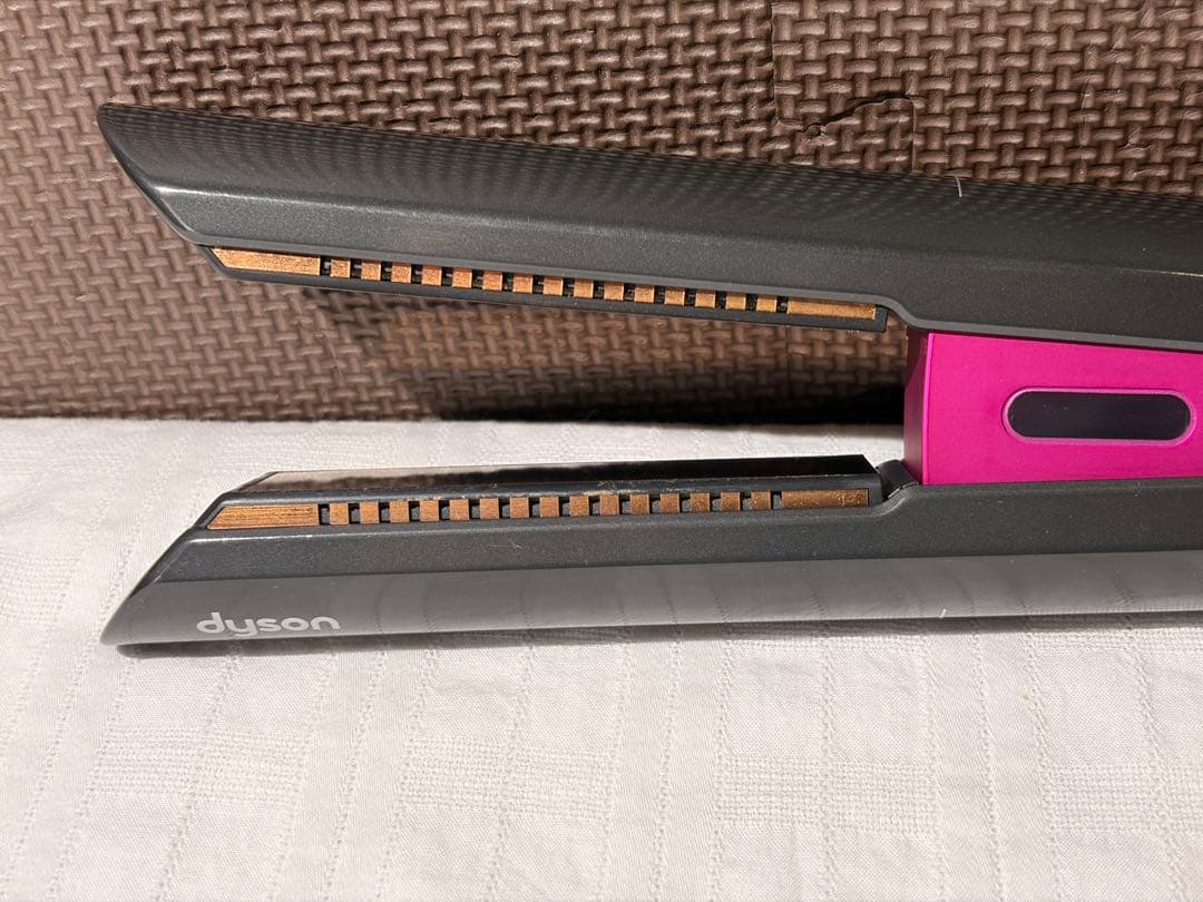 Dyson Corrale HS03 ストレートヘアアイロン