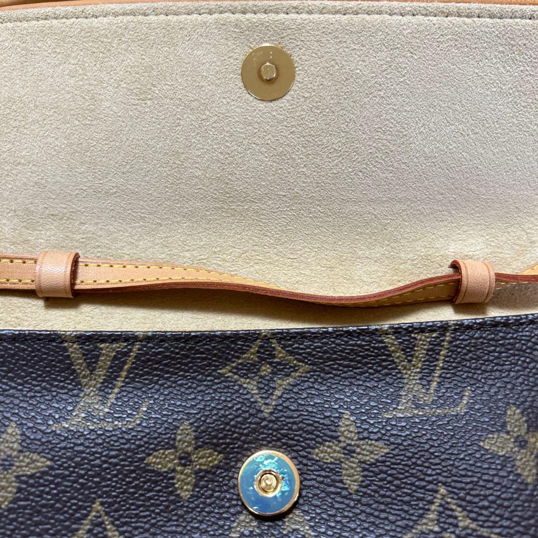 Louis Vuitton ボディバッグ ダークブラウン