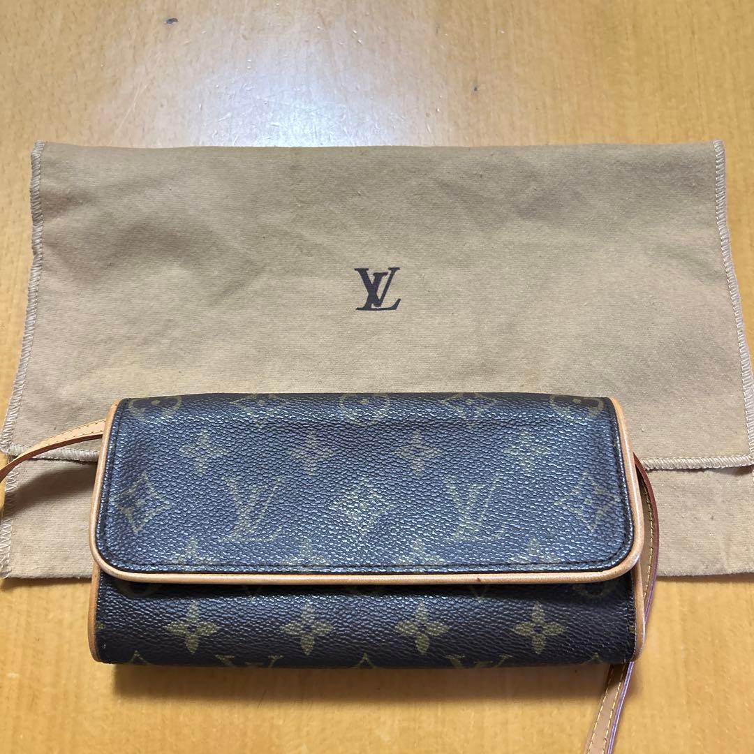 Louis Vuitton ボディバッグ ダークブラウン
