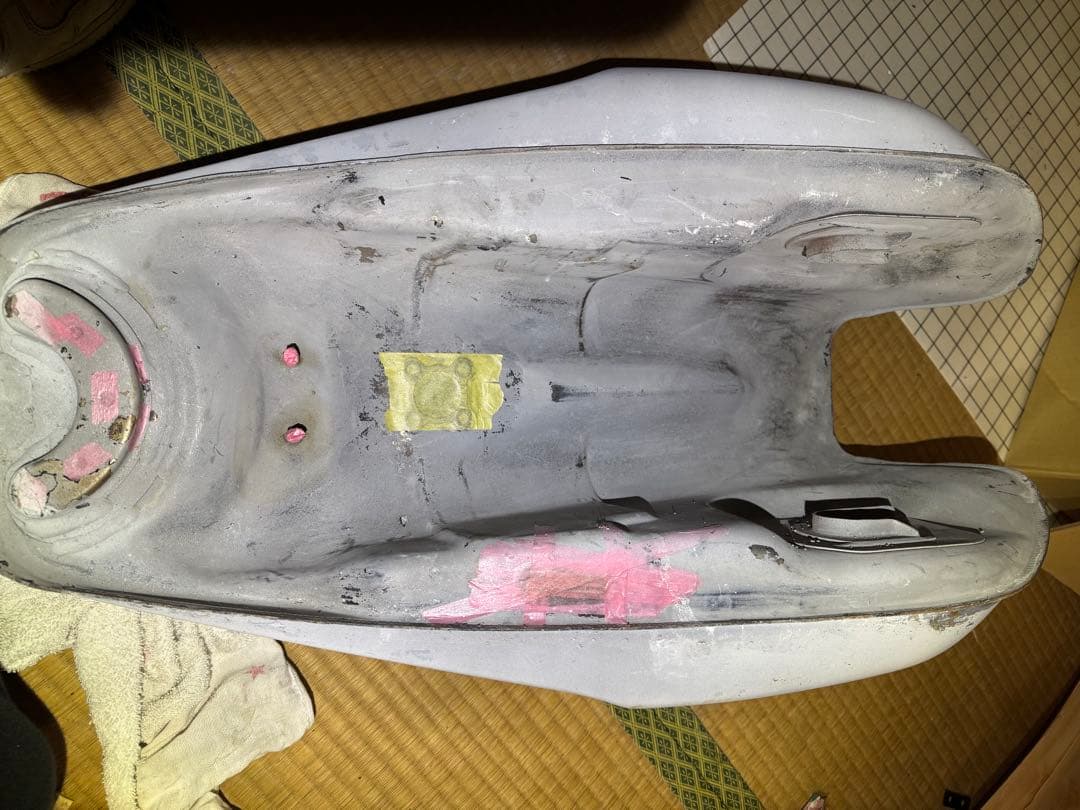 XJR400 4HM ガソリンタンク