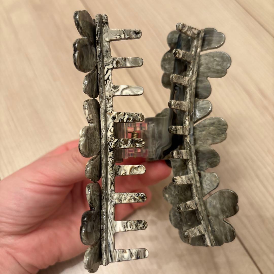 marimekko ヘアクリップ