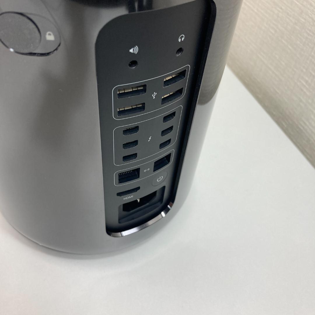 Apple Mac Pro パソコン Xeon E5 （A1）