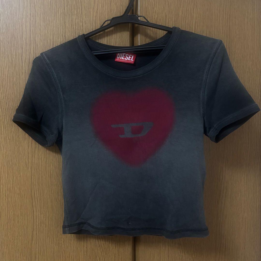 DIESEL ハートロゴ クロップドTシャツ Sサイズ