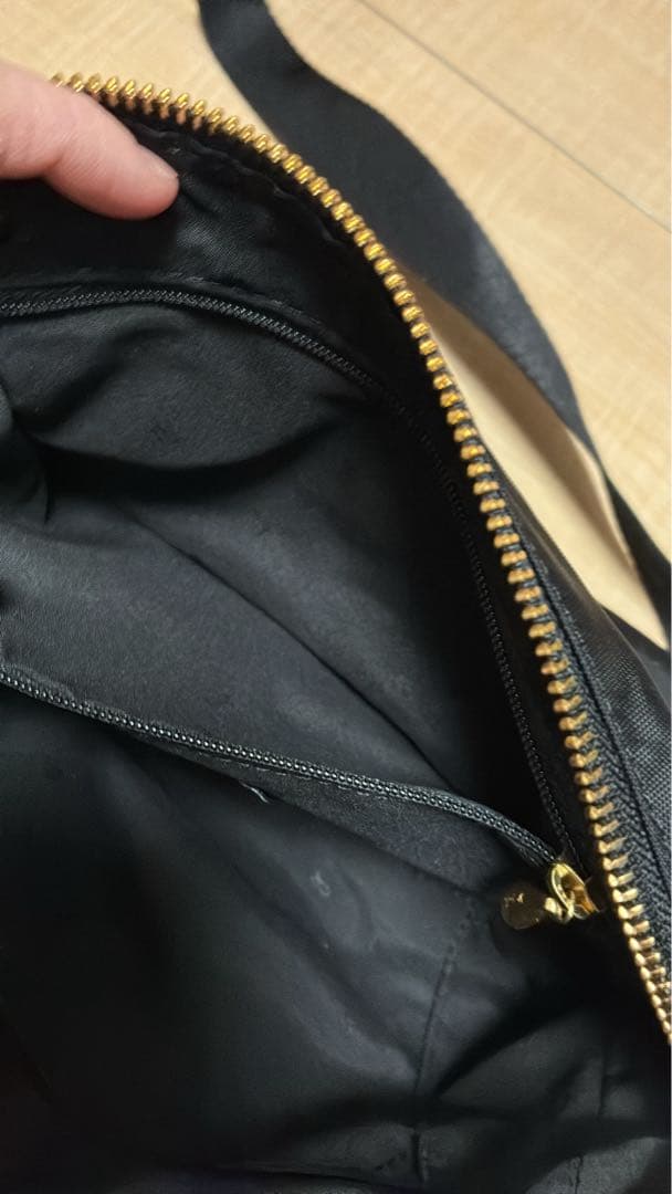 アニエスベー カメラ型ショルダーバッグ ブラック