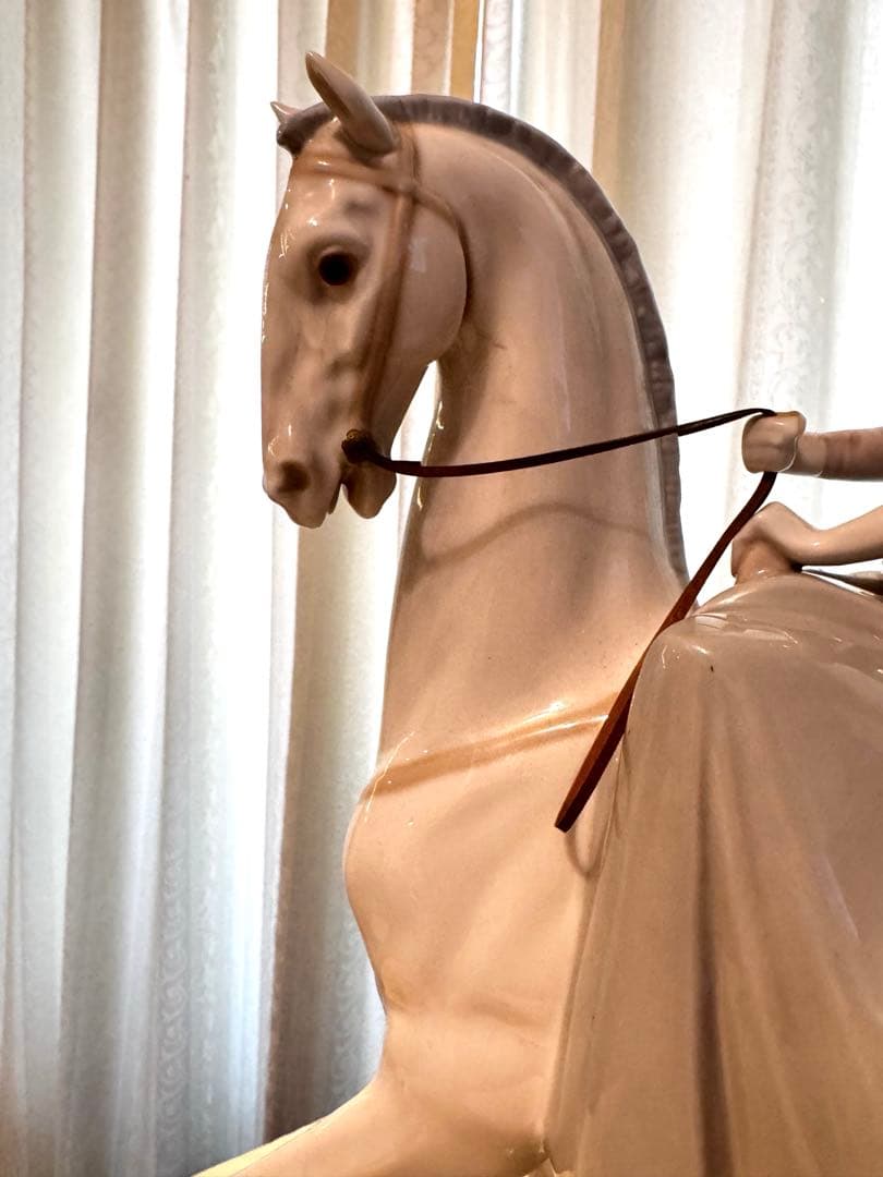 【ヨシカネ】LLADRO リヤドロ　馬に乗る女性　陶器