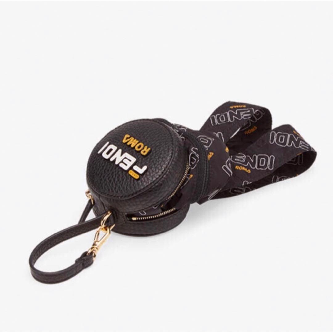即買OK FENDI × FILA フェンディ コラボ バッグ リュック ポーチ