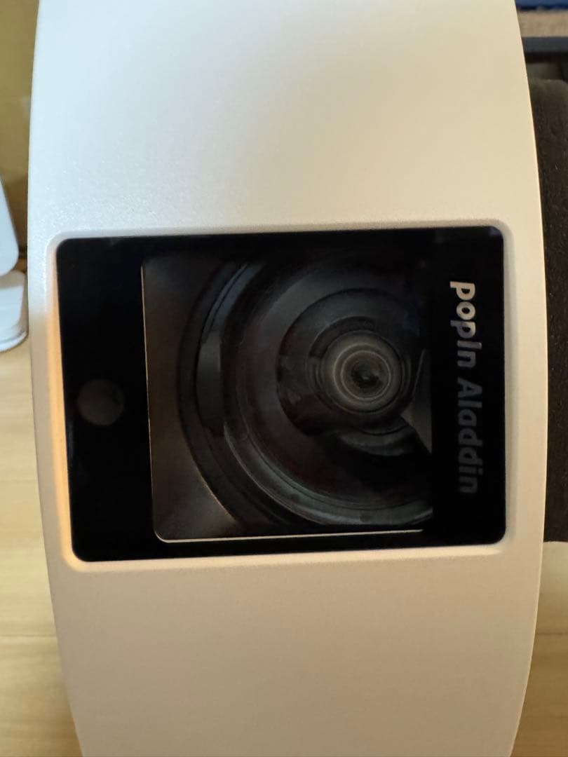 プロジェクター pop in aladdin 2