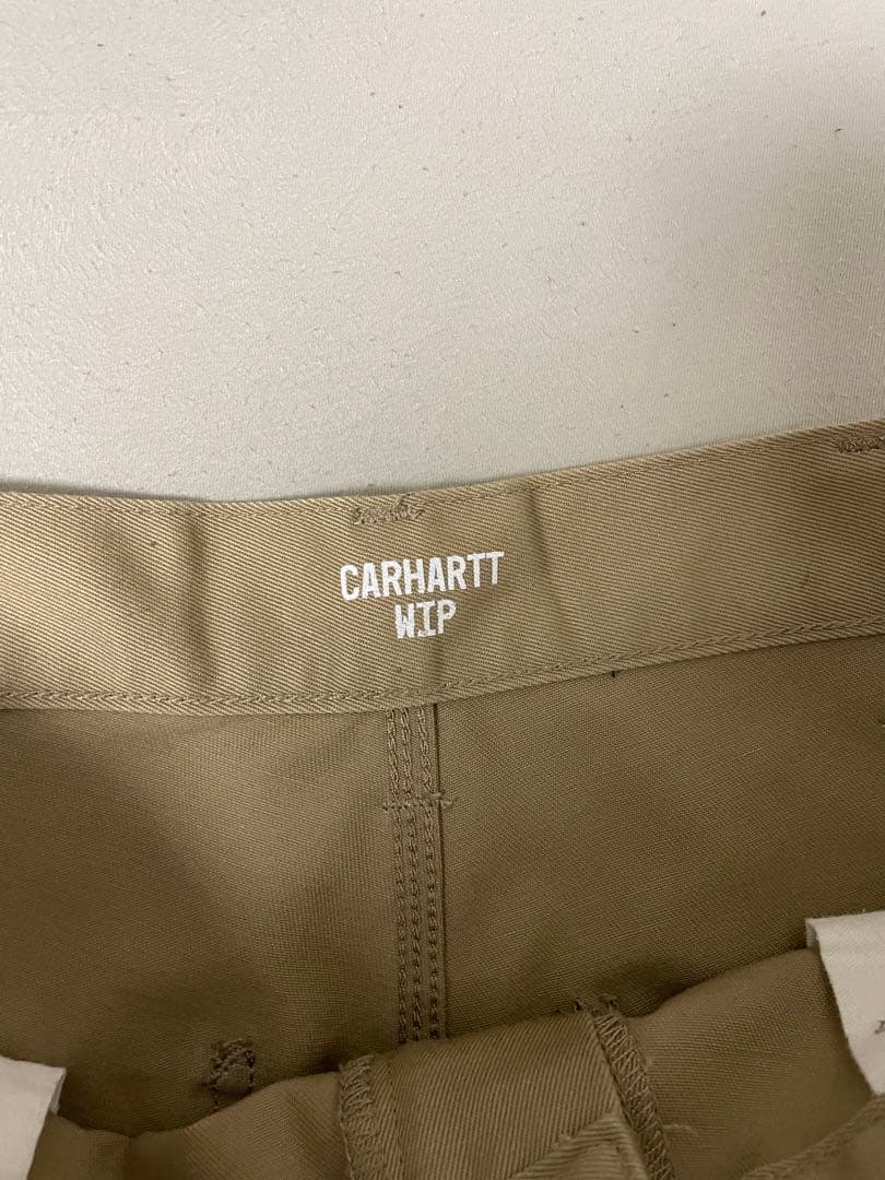 Carhartt WIP ベージュ ワークパンツ
