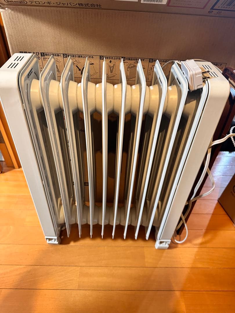 デロンギ オイルヒーター RHJ21F1015-BR｜ 10〜13畳対応