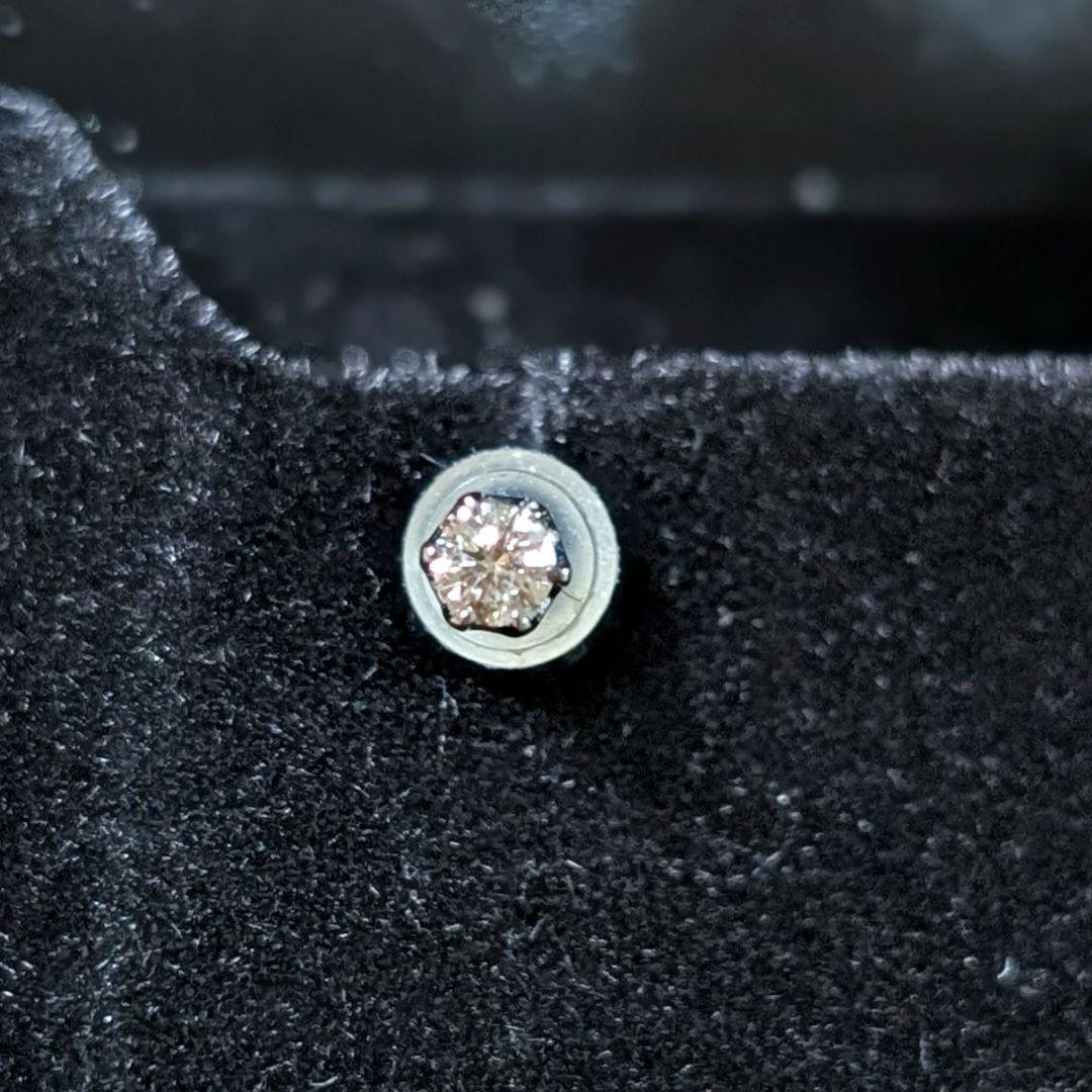 天然ダイアモンドピアス　Pt900 VSクラス　片耳用