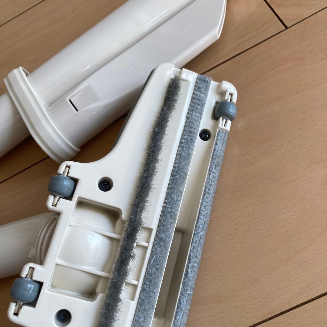 マキタ コードレスクリーナー 紙パック充電機内蔵CL115FDWI スタンド付き