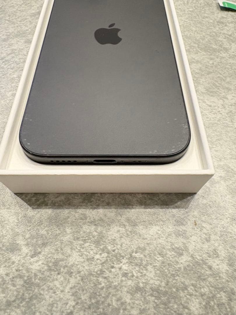 iPhone15 128GB ブラック