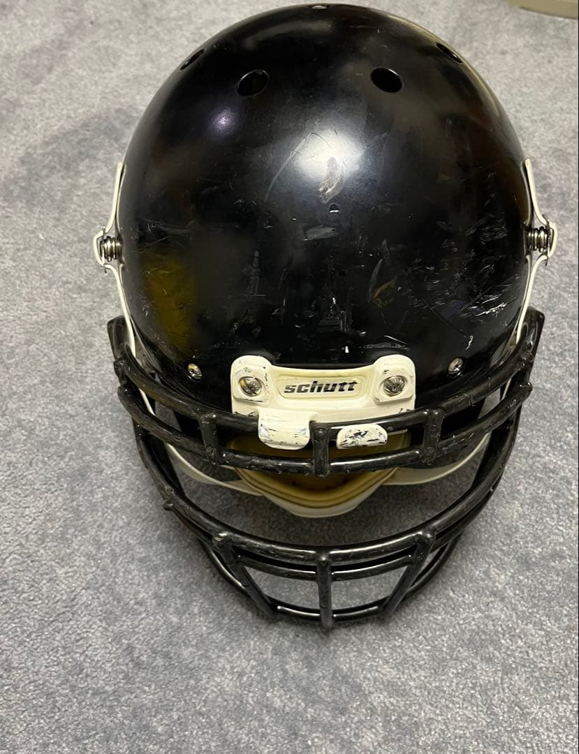 Schutt アメリカンフットボール ヘルメット 【最終値下げ】