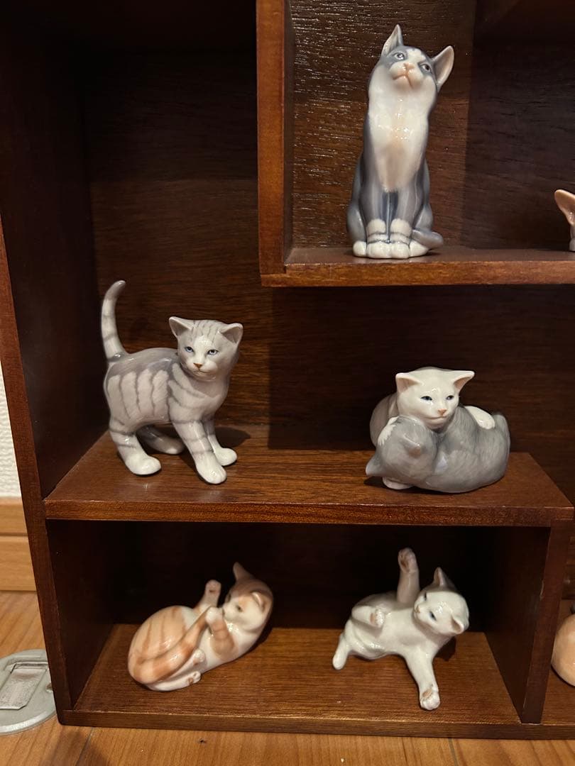値下ロイヤルコペンハーゲン猫12ミニキャットコレクションフィギアひな祭りネコの日