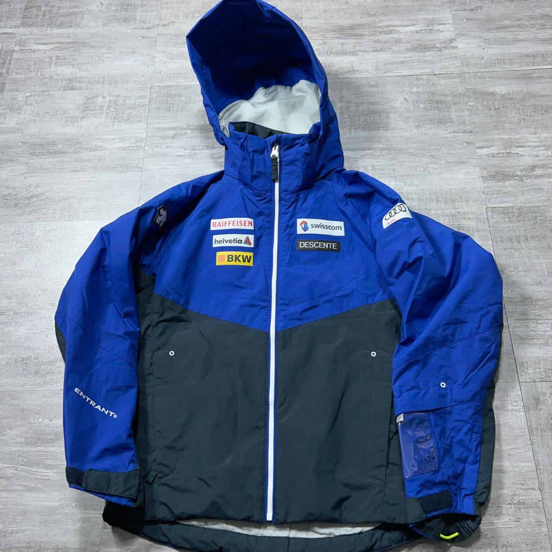 スイス代表モデル★ デサント スキーウェア 150-160cm レセーダ