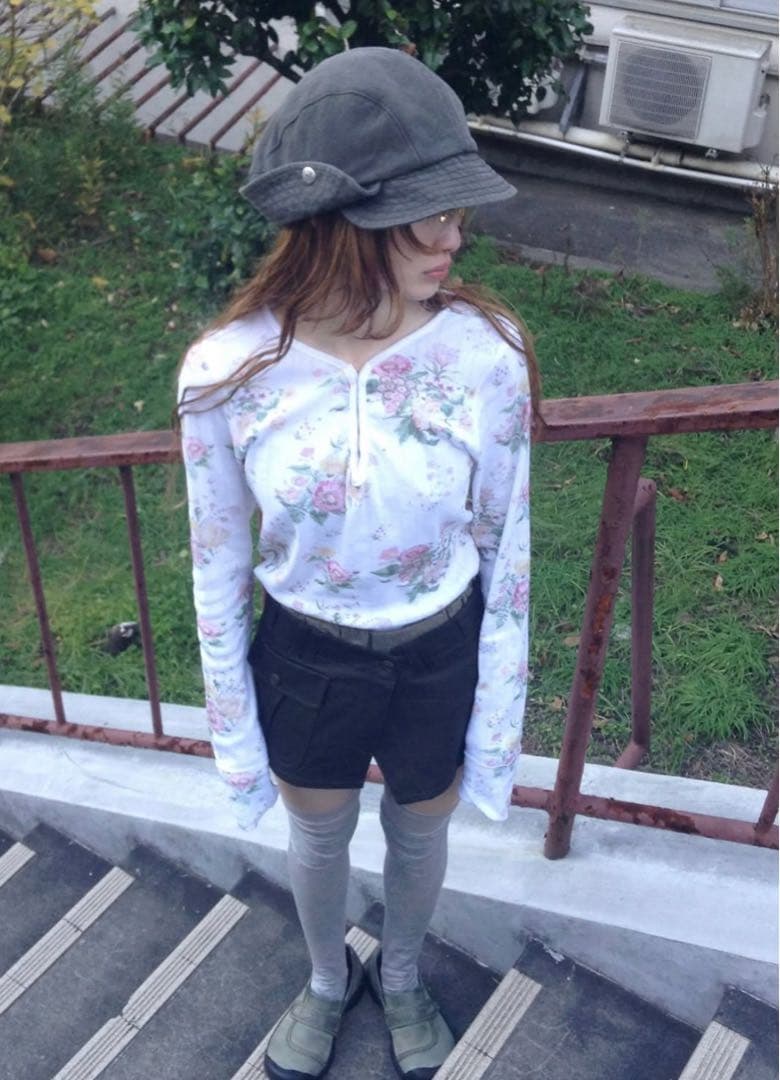 OPENYY 花柄　トップス