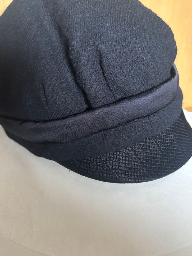 Ann Demeulemeester 　アンドゥムルメステール　キャスケット