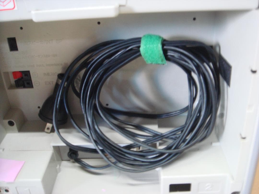 またまた大幅お値下げ！　ワイヤレスアンㇷ゚　カセット付　マイク1本付