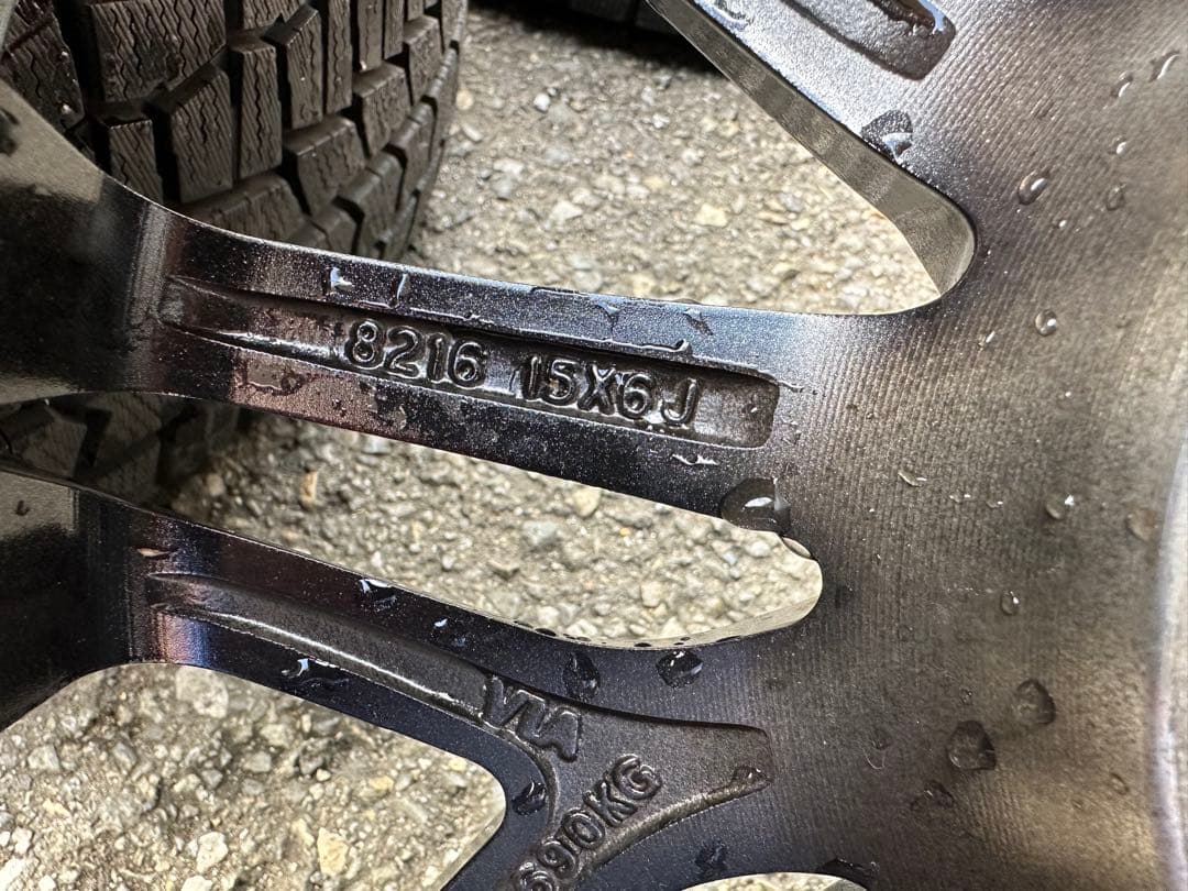 DUNLOP スタッドレス　タイヤホイールセット　195/65R15 プリウス等