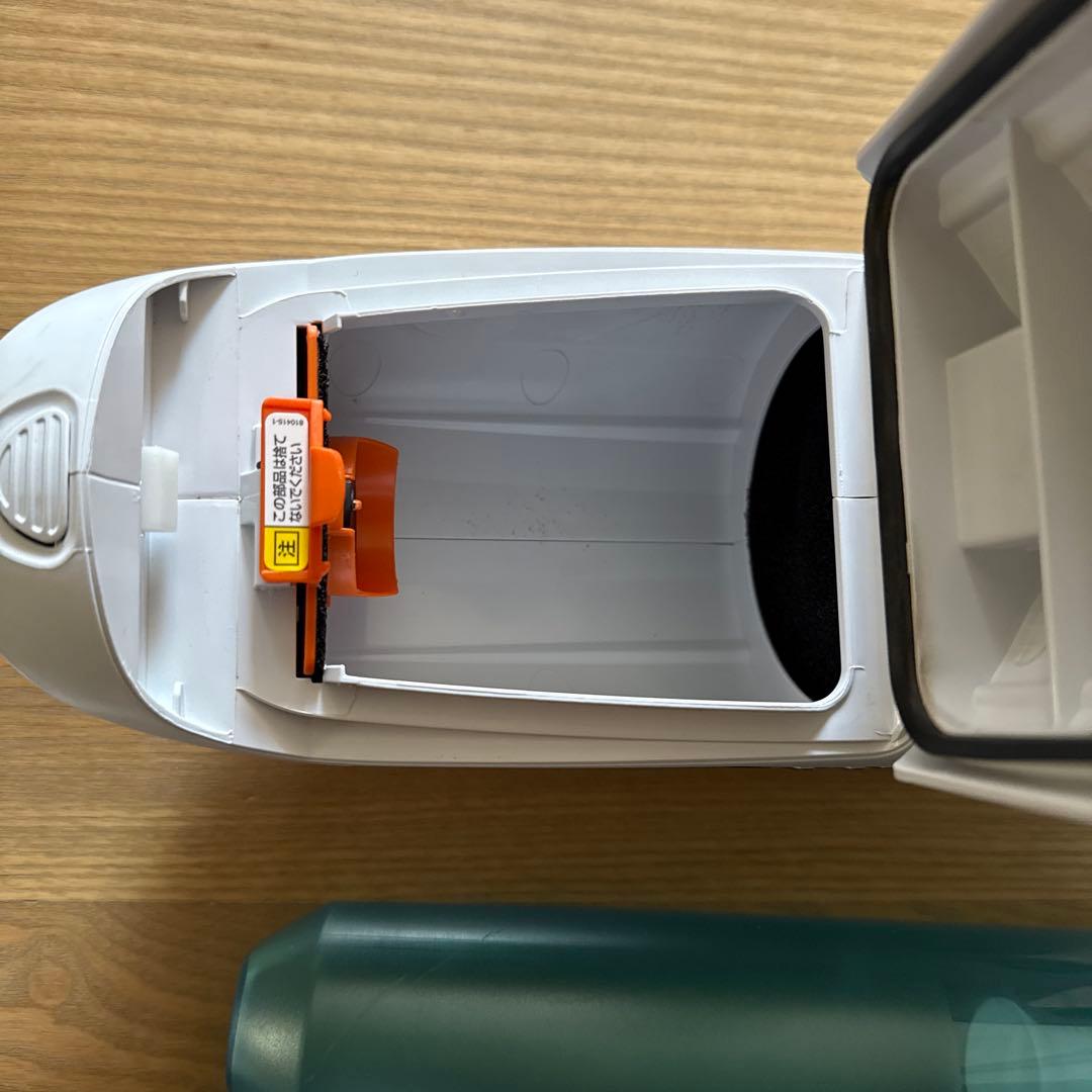 マキタ　コードレス掃除機　CL182FDZW セット　クリーナ