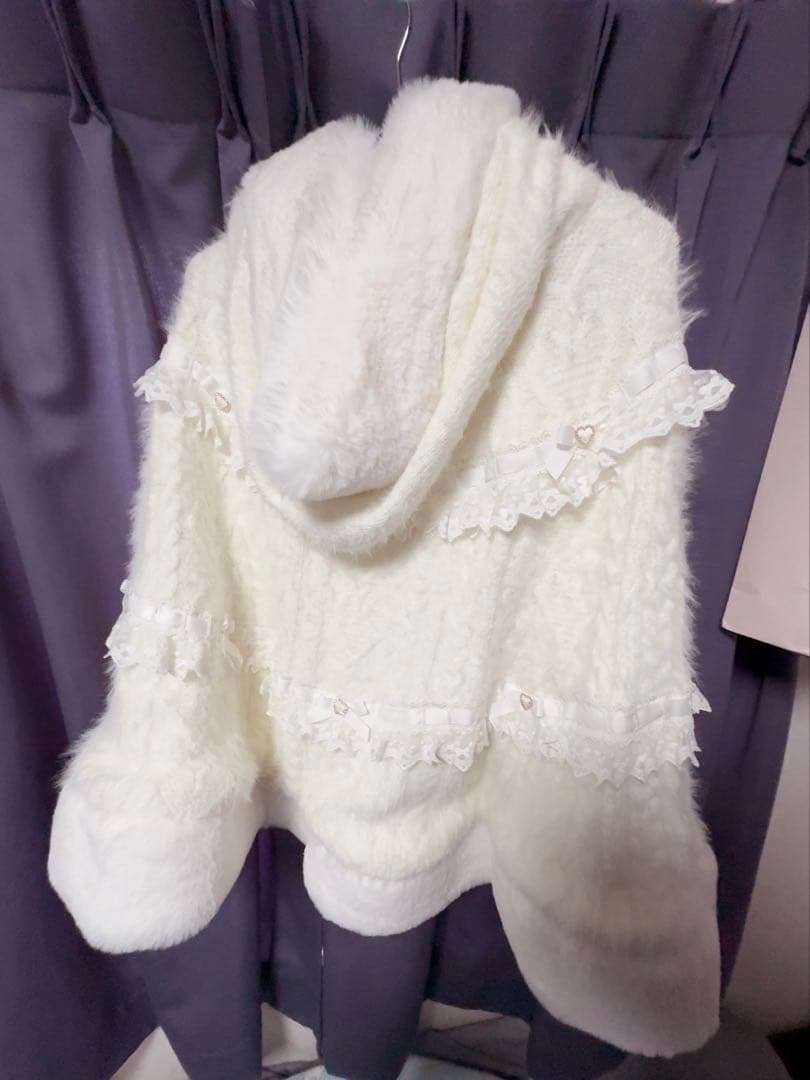 LIZLISA ミルフィーユレースポンチョ ホワイト