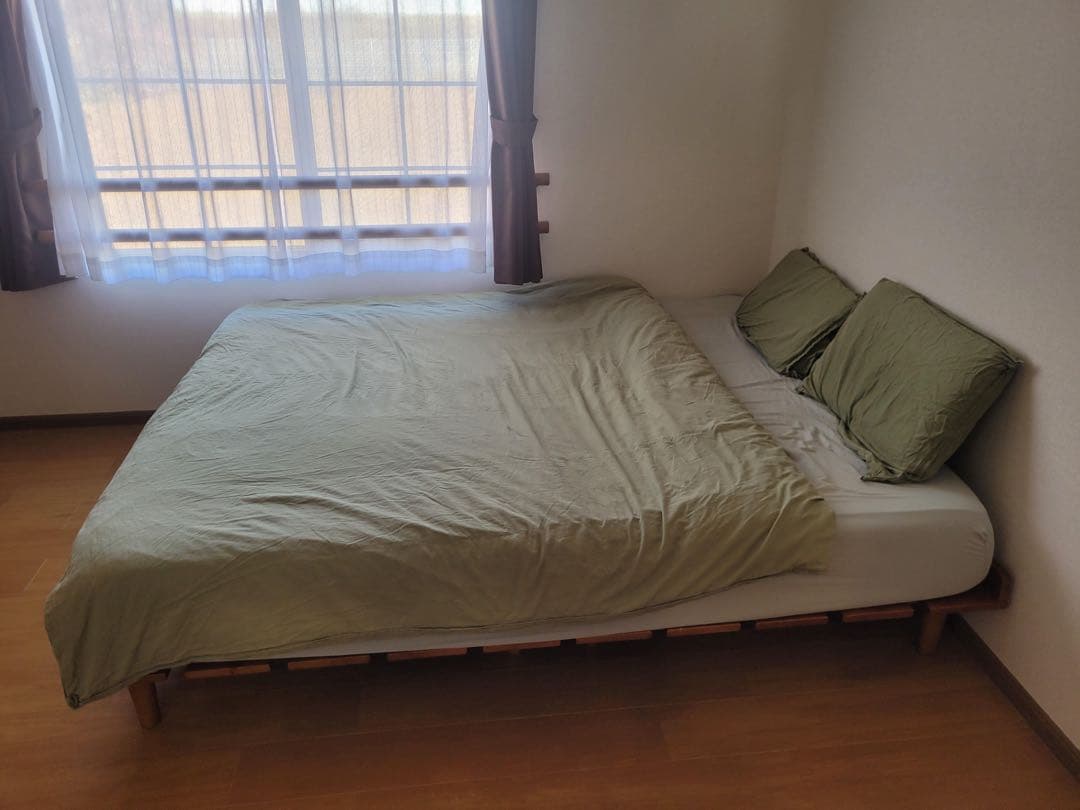 koala コアラ マットレス クイーンサイズ フレーム付き