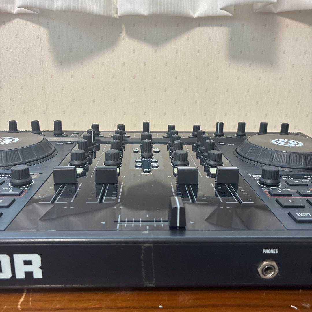 NI　Traktor KONTROL S4 MK1 | DJコントローラー
