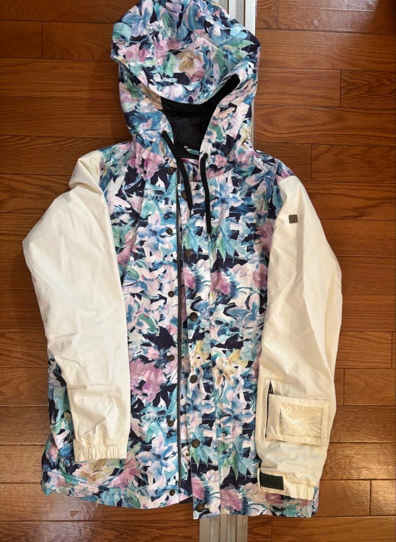 スノーボードウェア　レディース　M 上下セット