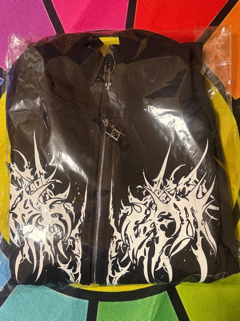 新品未開封 オーバーサイズ グラフィックプリント レフレム ZIPパーカー