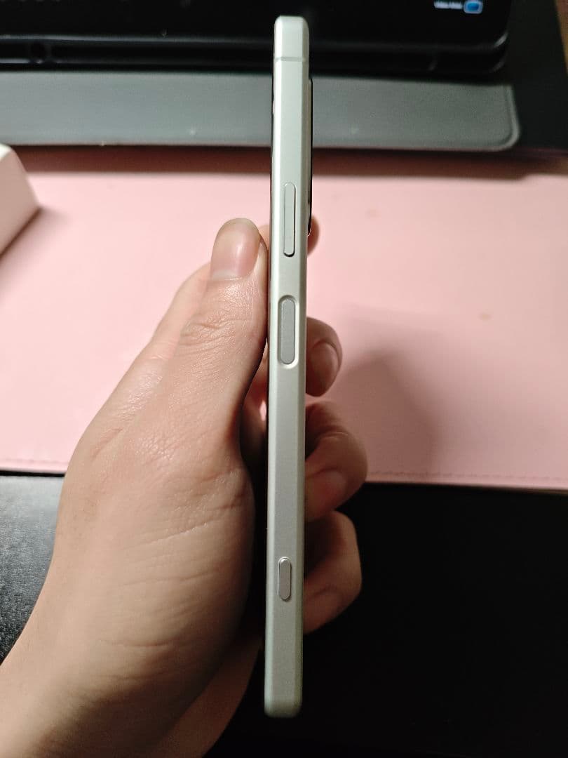 Sony Xperia 5 IV ホワイト128gb