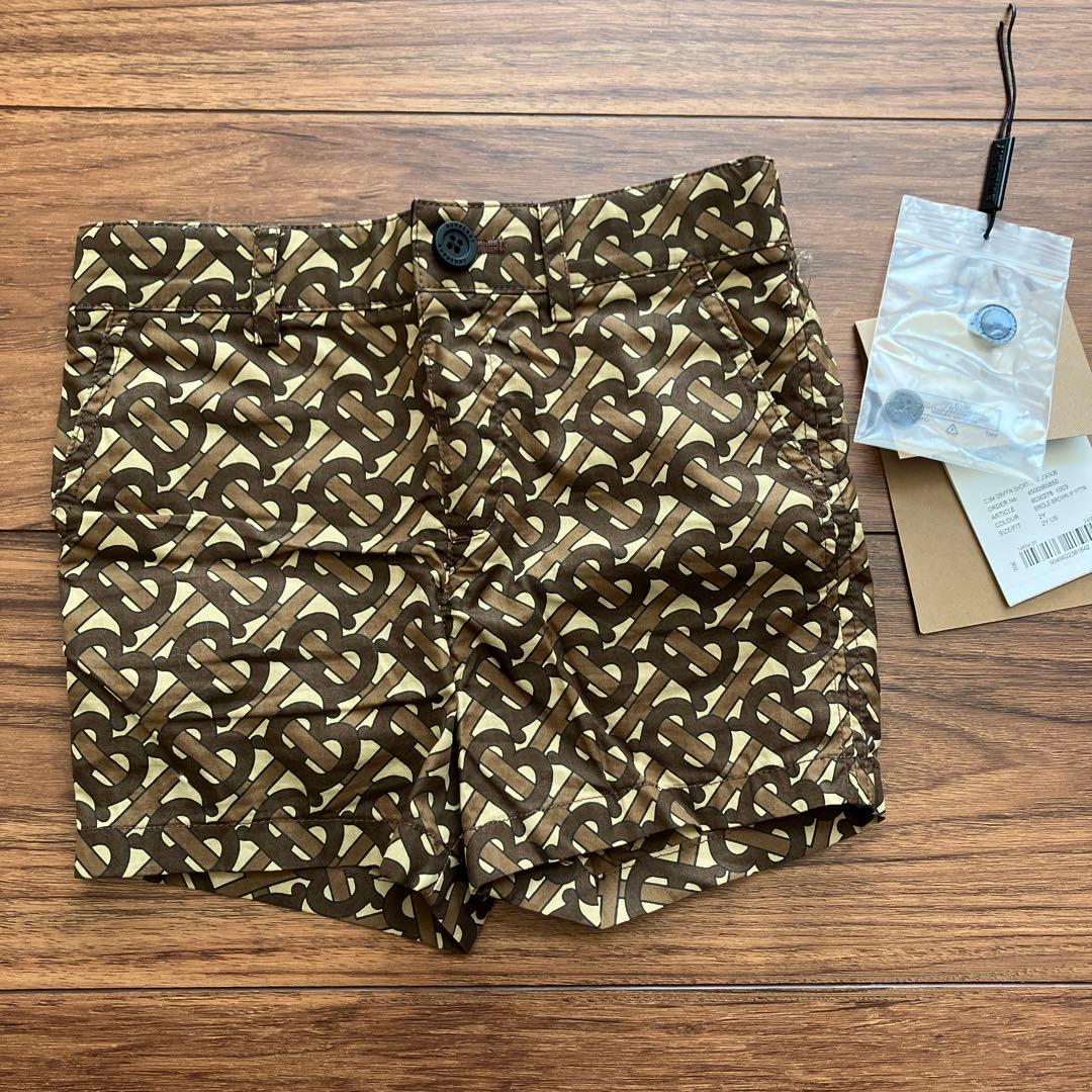 バーバリー　ＴＢ　ショートパンツ　ハーフパンツ