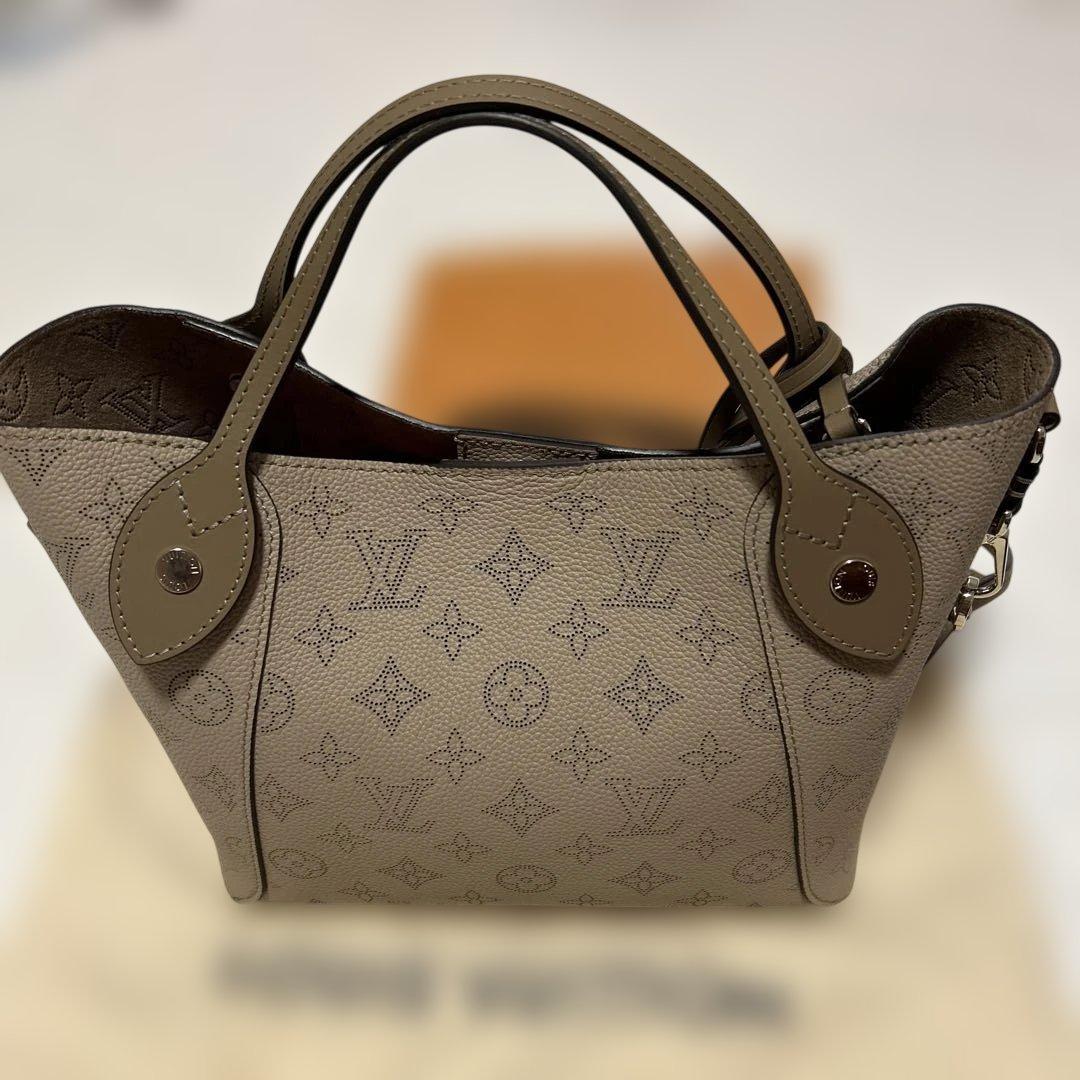 Louis Vuitton ショルダーバッグ マヒナ　ヒナPM ガレ　未使用品