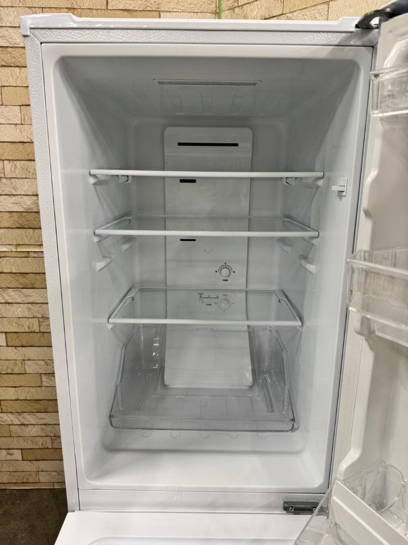 大阪送料無料★3か月保障付き★冷蔵庫★2024年★YRZ-F15LW★R-958