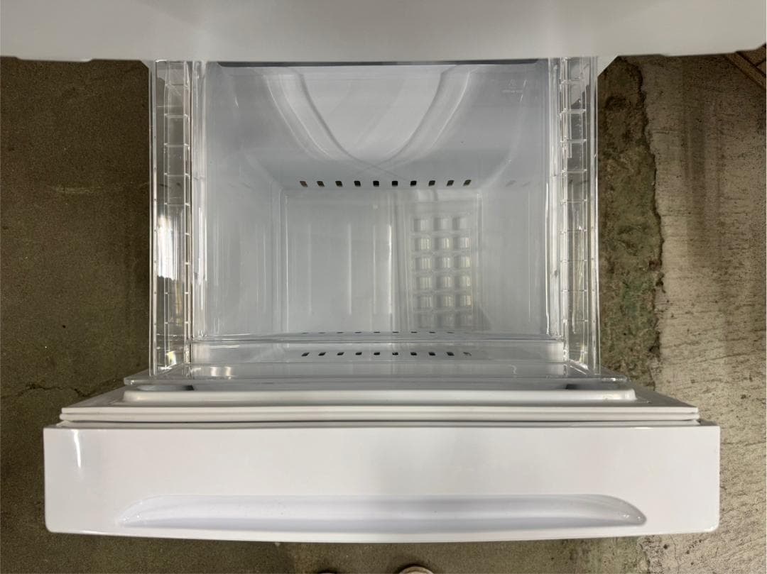 大阪送料無料★3か月保障付き★冷蔵庫★2024年★YRZ-F15LW★R-958