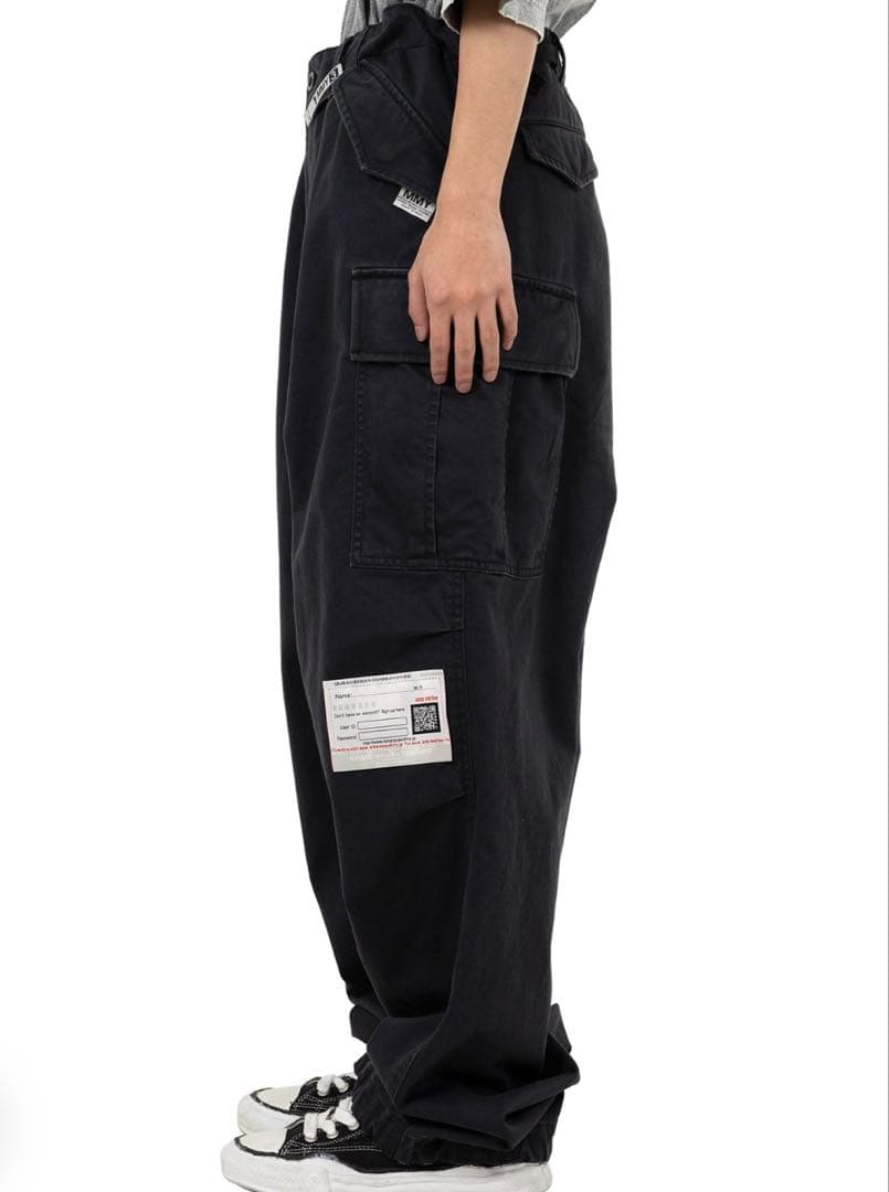 ミハラ 2025AW ヒュージレイヤードカーゴ 46