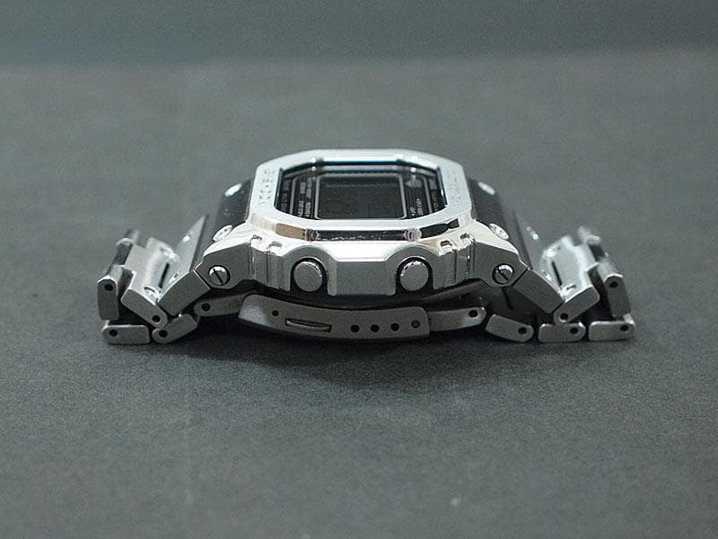 美品 G-SHOCK GMW-B5000D-1JF フルメタル Gショック