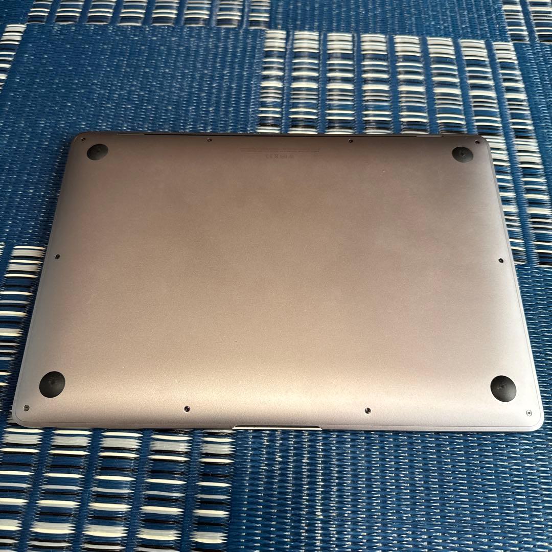 【付属品完備】MacBook Air (M1, 2020) 8GB/256GB