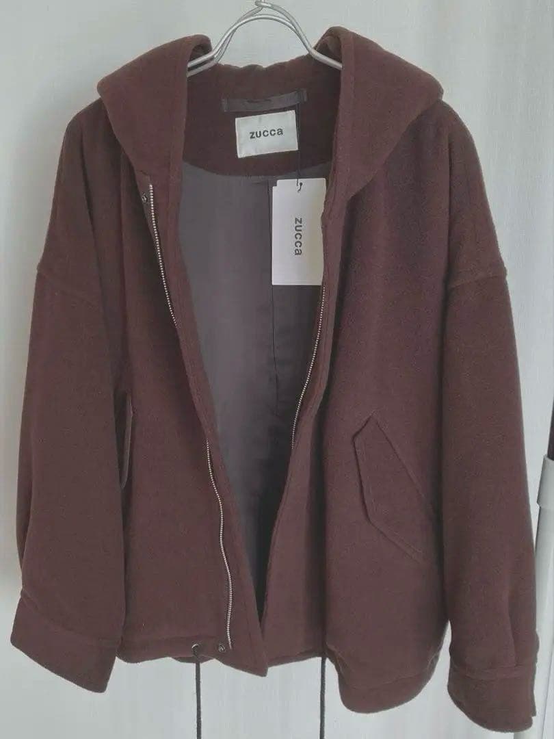 [新品未使用] zucca ズッカフード付ブラウンジャケット　アウター　ブルゾン
