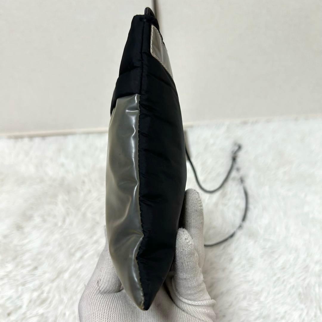 【希少✨ヴィンテージ】プラダスポーツ　サコッシユニセックス　コンパクト　黒　人気