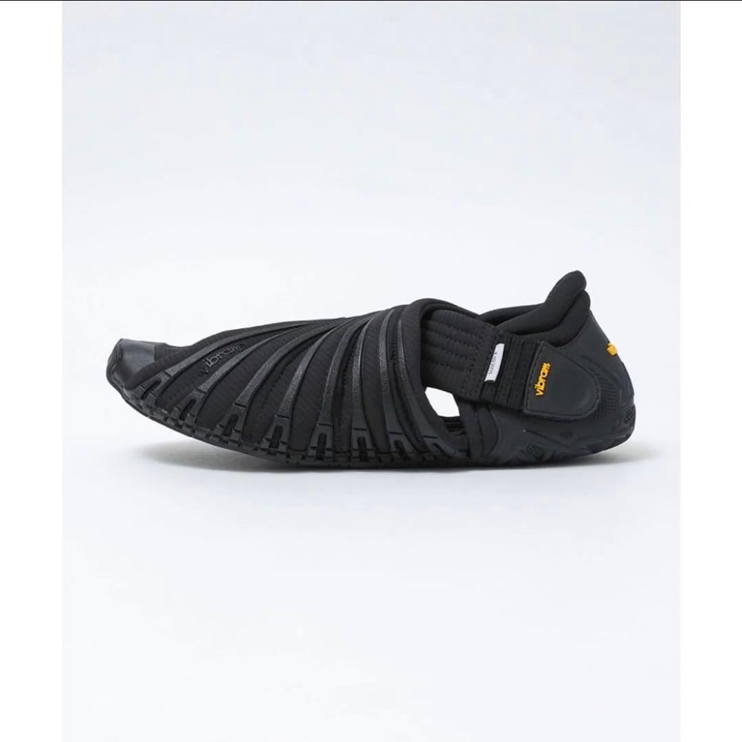 美品Vibram FUROSHIKI by SUICOKE サンダル　アウトドア